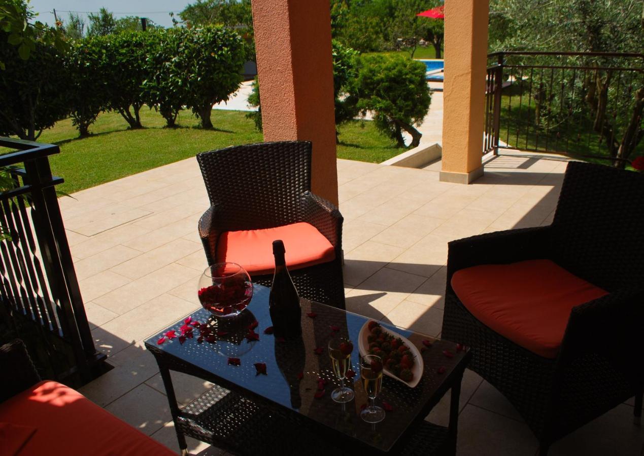 Villa Dorina Barban ภายนอก รูปภาพ